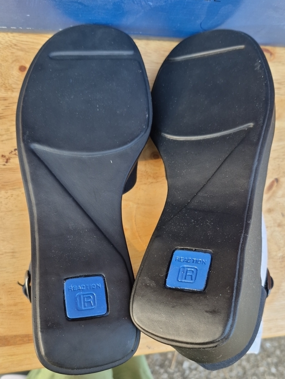 Kenneth Cole Reaction 7.5 Blue Platform Wedge Mary Jane - New - Picture 8 of 11
